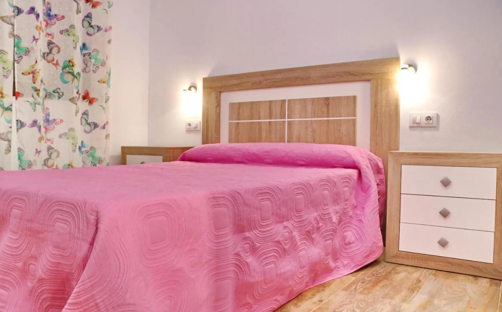 Chalet Piedra كونيل ذي لا فرونتيرا إسبانيا