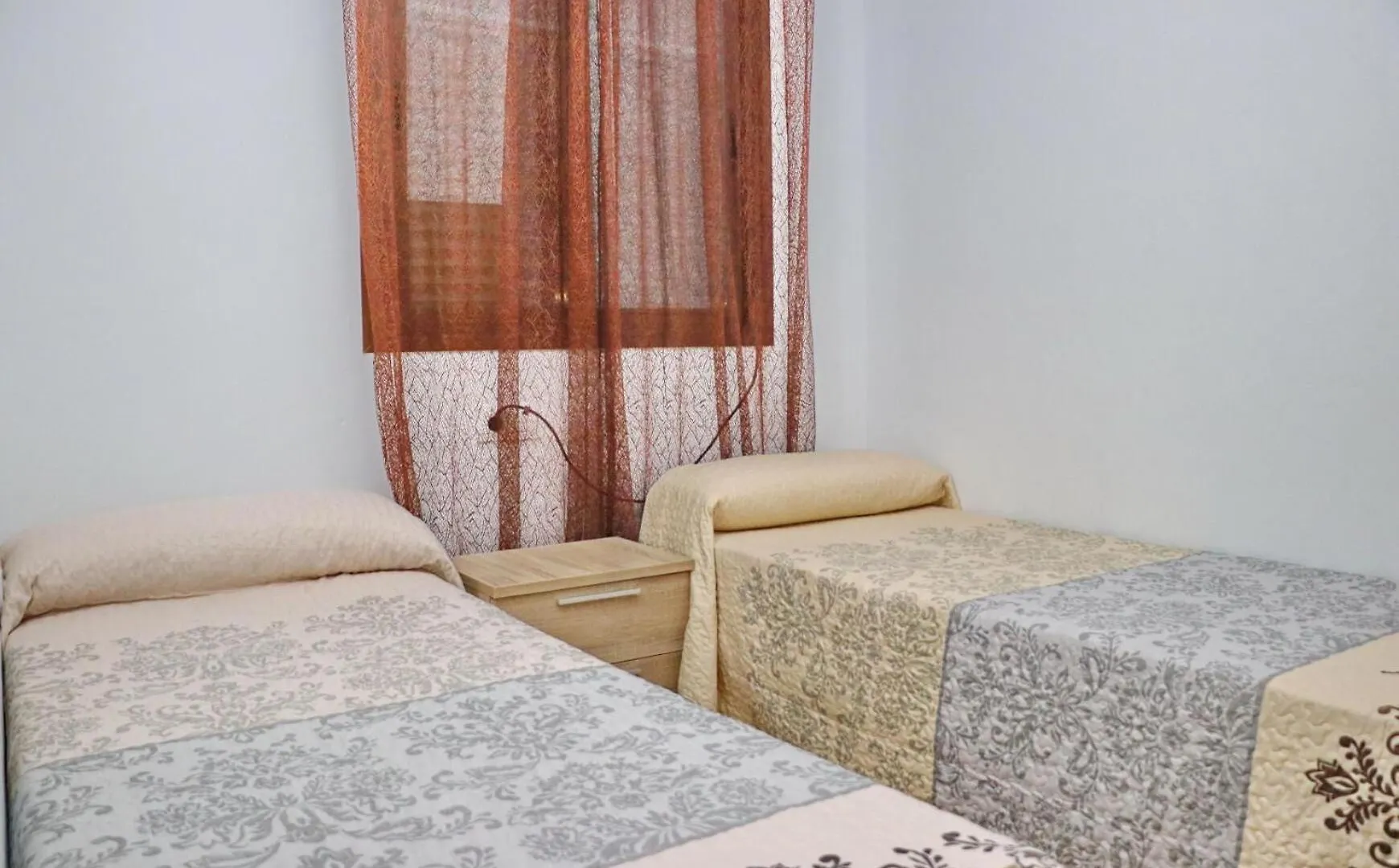 Chalet Piedra كونيل ذي لا فرونتيرا